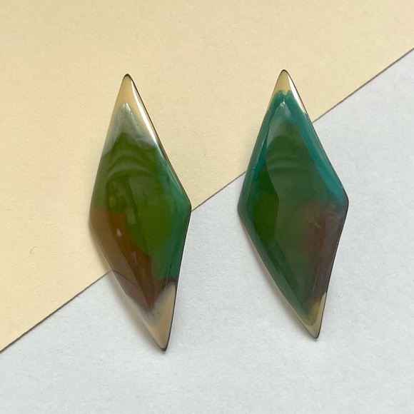 1990s vintage • green brown white ombre geometric abstract triangle earrings - Picture 1 of 11